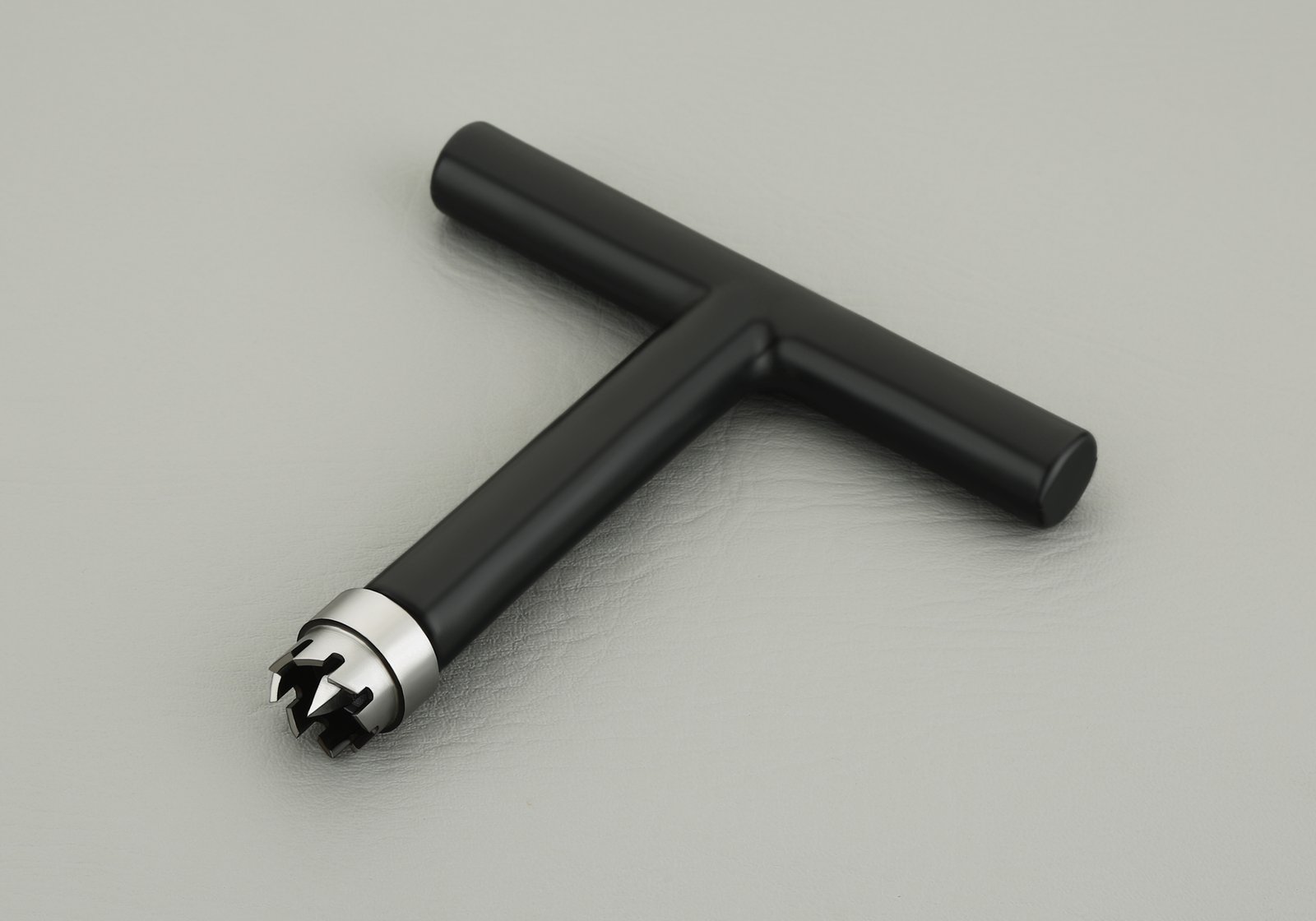 T-Handle lateral punching tool